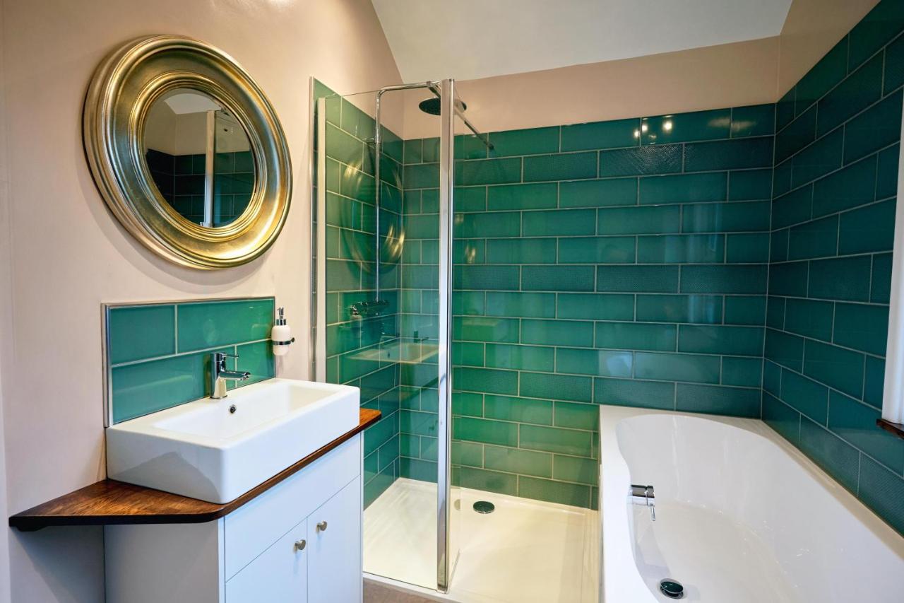 Apartamento Tastefully Decorated 1-Bed With Free Parking - At Hem Winchester Exterior foto